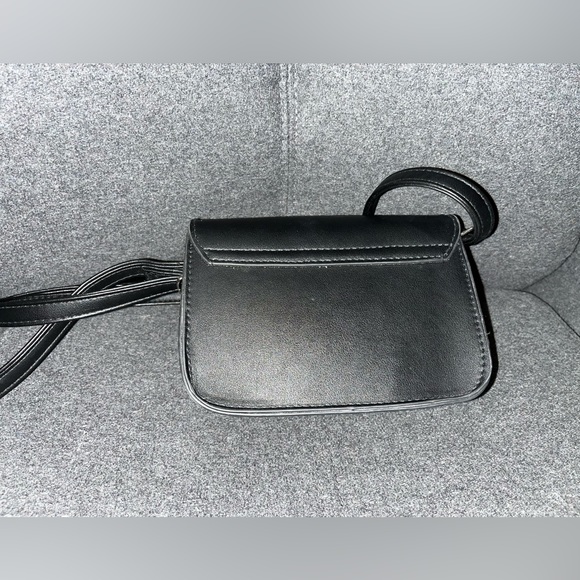 Mia&Luca cross body bag - Picture 3 of 9